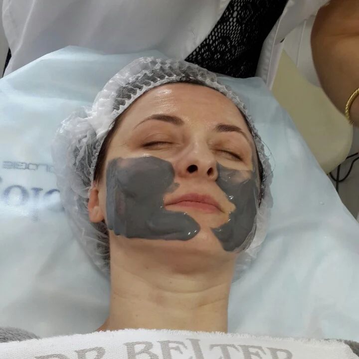 Навчання косметології з нуля: онлайн і з дипломом